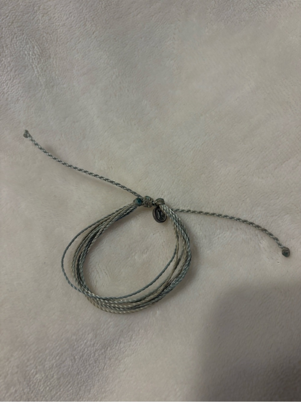 Set of 4 Pura Vida Bracelets - Picture 3 of 8